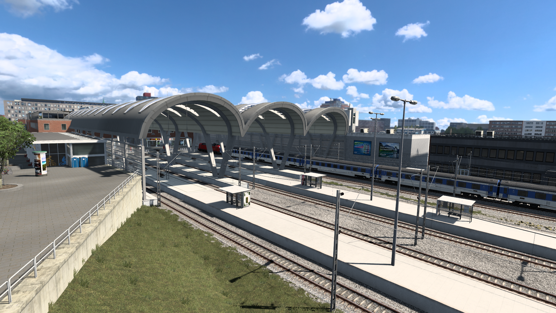 Kiel Hauptbahnhof bei Sonnenschein