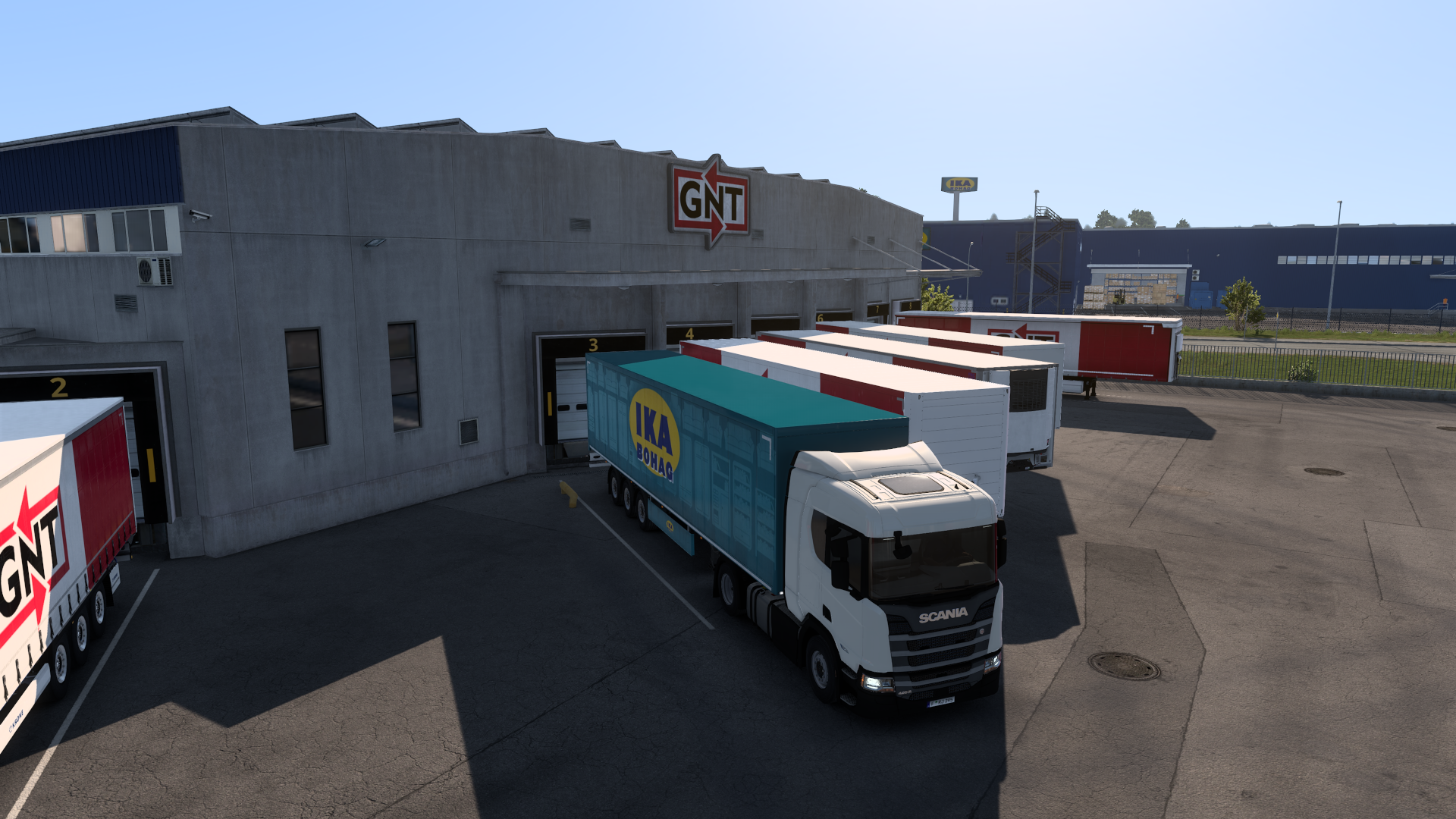 Westwood-Scania bei der Ankunft im GNT-Hof in Uppsala